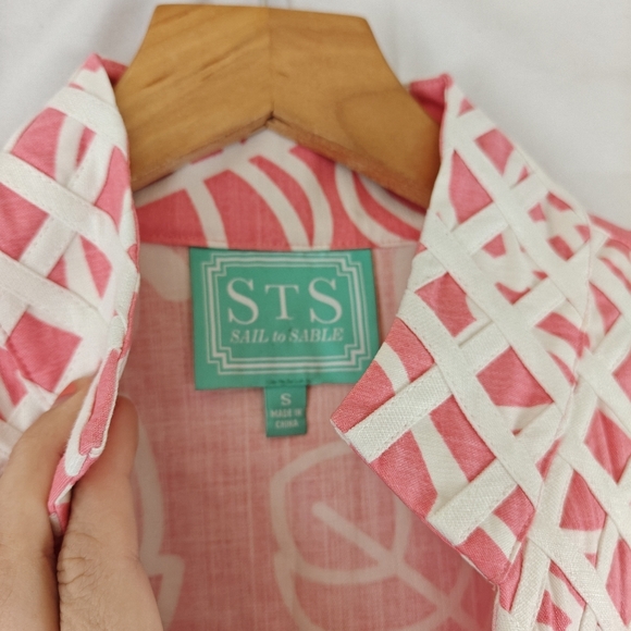 Tuckernuck Sail To Sable Pink White Leaf Printed Shift Mini Dress Size Small - Picture 4 of 9